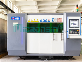 Laser cutting machine